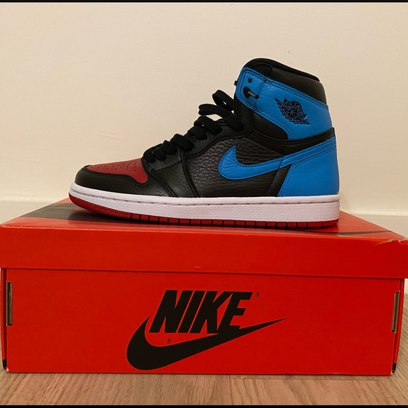 Jordan 1 UNC to Chicago - Picture 1 of 8